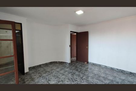 Casa para alugar com 283m², 4 quartos e 4 vagas Casa para alugar com 283m², 4 quartos e 4 vagasSuíte
