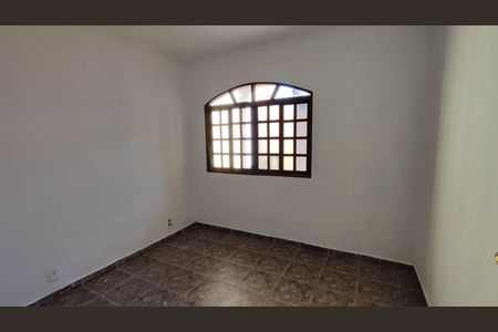 Casa para alugar com 283m², 4 quartos e 4 vagas Casa para alugar com 283m², 4 quartos e 4 vagasQuarto 1