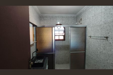 Casa para alugar com 283m², 4 quartos e 4 vagas Casa para alugar com 283m², 4 quartos e 4 vagasBanheiro social 1