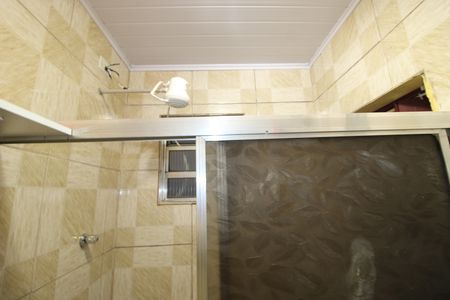 Casa para alugar com 70m², 2 quartos e sem vagaBanheiro