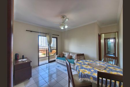 Sala de apartamento para alugar com 2 quartos, 72m² em Maracanã, Praia Grande
