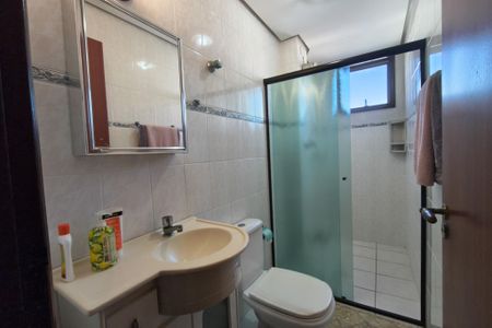 Apartamento para alugar com 72m², 2 quartos e 2 vagasBanheiro da Suíte
