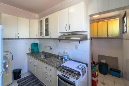 Apartamento para alugar com 72m², 2 quartos e 2 vagasCozinha 