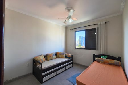 Apartamento para alugar com 72m², 2 quartos e 2 vagasQuarto