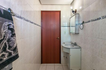 Apartamento para alugar com 72m², 2 quartos e 2 vagasBanheiro 