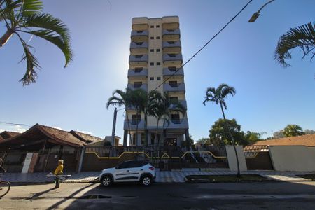 Apartamento para alugar com 72m², 2 quartos e 2 vagasFachada