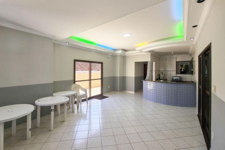 Apartamento para alugar com 72m², 2 quartos e 2 vagasÁrea comum - Salão de festas