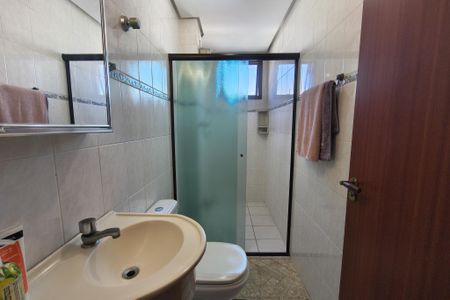 Apartamento para alugar com 72m², 2 quartos e 2 vagasBanheiro da Suíte