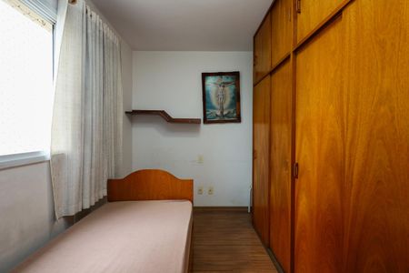Apartamento à venda com 75m², 3 quartos e 1 vagaQuarto 2
