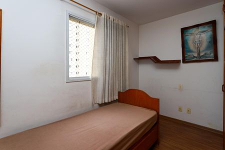 Apartamento à venda com 75m², 3 quartos e 1 vagaQuarto 2