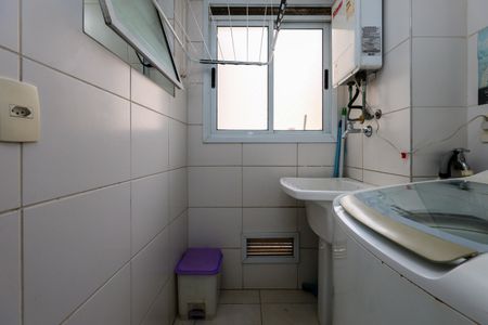 Apartamento à venda com 75m², 3 quartos e 1 vagaÁrea de Serviço
