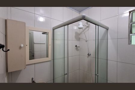 Casa para alugar com 89m², 2 quartos e 1 vaga Casa para alugar com 89m², 2 quartos e 1 vagaBanheiro Social