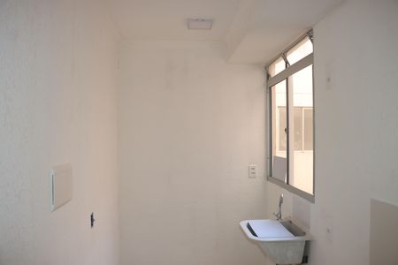 Apartamento para alugar com 2 quartos, 38m² em Bairro Jardim Nossa Senhora das Graças, Cotia