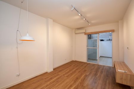 Apartamento à venda com 62m², 1 quarto e sem vaga Apartamento à venda com 62m², 1 quarto e sem vagaSala