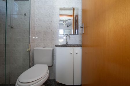 Apartamento para alugar com 60m², 3 quartos e 2 vagasBANHEIRO1