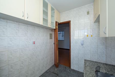 Apartamento para alugar com 60m², 3 quartos e 2 vagasCOZINHA