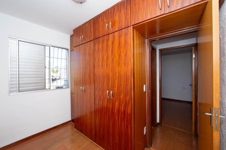 QUARTO1 de apartamento para alugar com 3 quartos, 60m² em Padre Eustáquio, Belo Horizonte