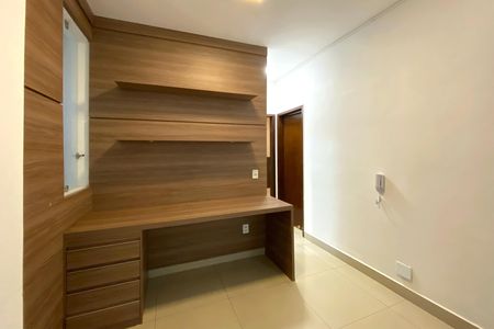 Escritório de apartamento à venda com 2 quartos, 136m² em Sion, Belo Horizonte