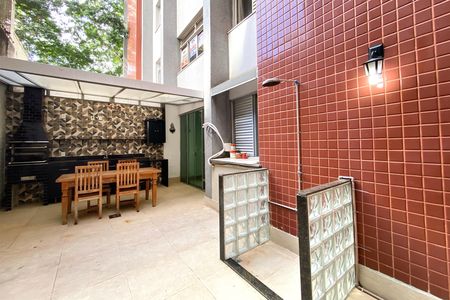 Varanda de apartamento à venda com 2 quartos, 136m² em Sion, Belo Horizonte