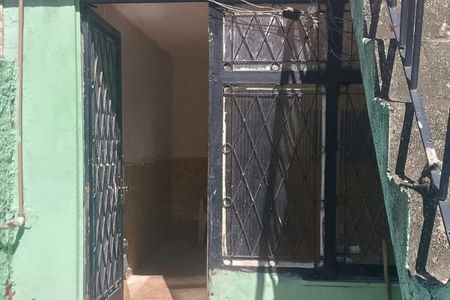 Área externa de casa para alugar com 1 quarto, 350m² em Itatiaia, Duque de Caxias