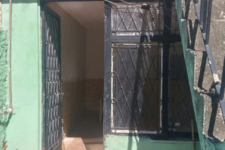 Casa para alugar com 350m², 1 quarto e sem vaga Casa para alugar com 350m², 1 quarto e sem vagaFachada