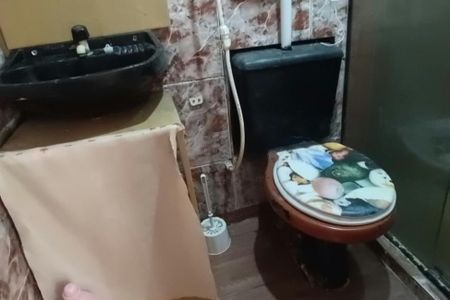 Casa para alugar com 350m², 1 quarto e sem vaga Casa para alugar com 350m², 1 quarto e sem vagaBanheiro