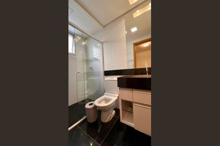 Apartamento à venda com 293m², 4 quartos e 3 vagasBanheiro da Suíte 1