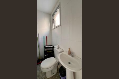Apartamento à venda com 293m², 4 quartos e 3 vagasLavabo 2