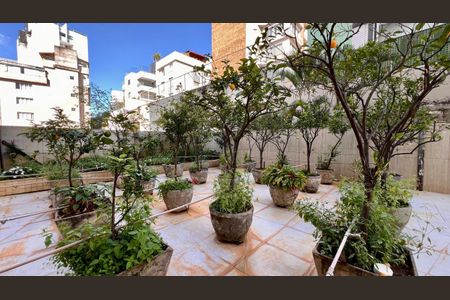 Apartamento à venda com 293m², 4 quartos e 3 vagasÁrea externa