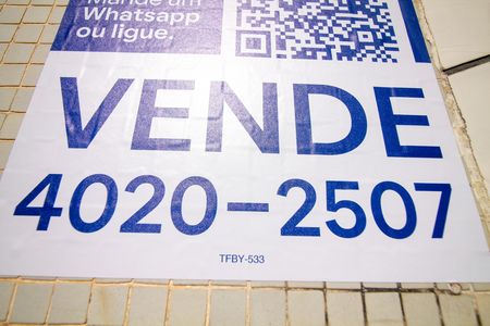 Apartamento à venda com 59m², 2 quartos e sem vaga Apartamento à venda com 59m², 2 quartos e sem vagaPlaquinha Instalada TFBY-533