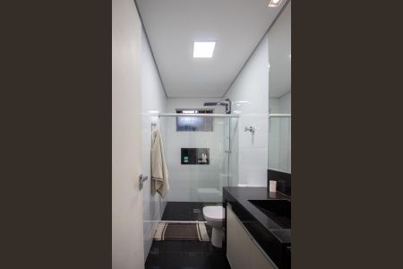 Banheiro Social de casa à venda com 3 quartos, 280m² em Copacabana, Belo Horizonte