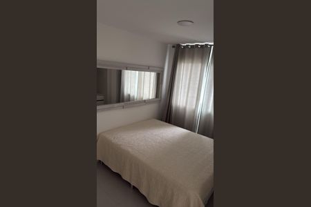 Quarto de apartamento para alugar com 1 quarto, 46m² em Caminho das Árvores, Salvador