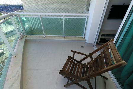 Varanda da Sala de apartamento para alugar com 1 quarto, 46m² em Caminho das Árvores, Salvador