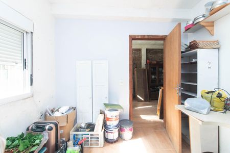 Casa à venda com 150m², 3 quartos e 4 vagas Casa à venda com 150m², 3 quartos e 4 vagasQuarto 5