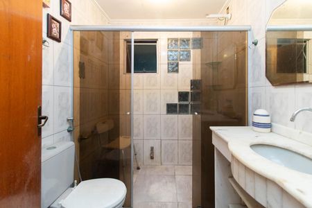 Casa à venda com 150m², 3 quartos e 4 vagas Casa à venda com 150m², 3 quartos e 4 vagasBanheiro