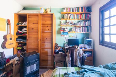 Quarto 2 de casa à venda com 3 quartos, 150m² em Cristal, Porto Alegre