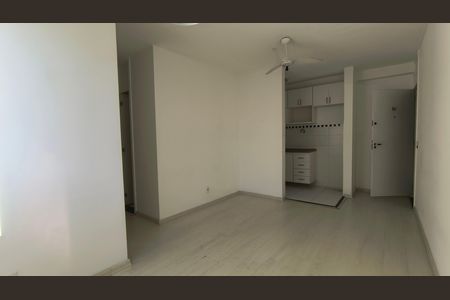 Sala de apartamento à venda com 3 quartos, 55m² em Vargem Grande, Rio de Janeiro
