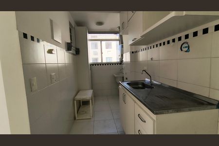 Apartamento à venda com 55m², 3 quartos e 1 vaga Apartamento à venda com 55m², 3 quartos e 1 vagaCozinha e Área de Serviço