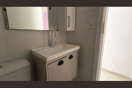 Apartamento à venda com 55m², 3 quartos e 1 vaga Apartamento à venda com 55m², 3 quartos e 1 vagaBanheiro