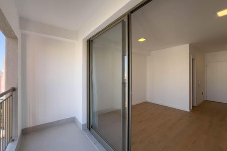 Studio para alugar com 30m², 1 quarto e sem vaga Studio para alugar com 30m², 1 quarto e sem vagaVaranda
