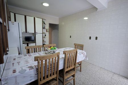 Casa à venda com 160m², 3 quartos e 2 vagasCozinha