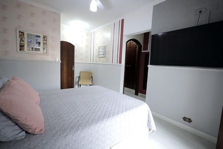 Casa à venda com 160m², 3 quartos e 2 vagasQuarto Suíte