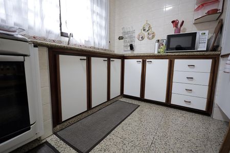 Casa à venda com 160m², 3 quartos e 2 vagasCozinha