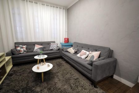 Casa à venda com 160m², 3 quartos e 2 vagasSala