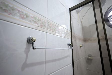 Casa à venda com 160m², 3 quartos e 2 vagasBanheiro 2