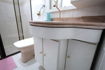 Casa à venda com 160m², 3 quartos e 2 vagasBanheiro 2