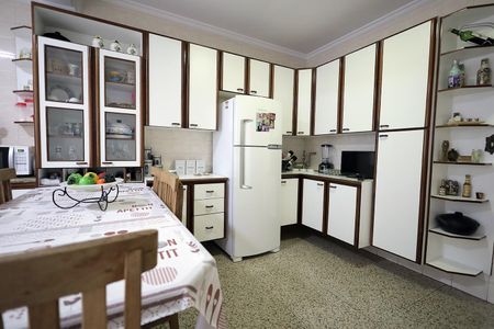 Casa à venda com 160m², 3 quartos e 2 vagasCozinha