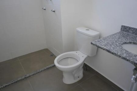 Banheiro de kitnet/studio à venda com 1 quarto, 27m² em Belenzinho, São Paulo
