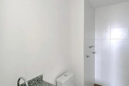Banheiro de apartamento à venda com 2 quartos, 43m² em Belenzinho, São Paulo