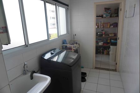 Apartamento à venda com 132m², 3 quartos e 2 vagasÁrea de Serviço